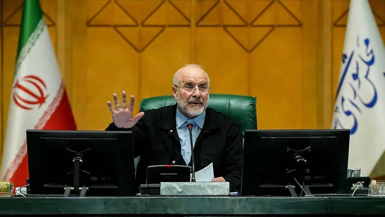 İran Meclis Başkanı: Pervasız ve acımasızca karşılık vereceğiz!