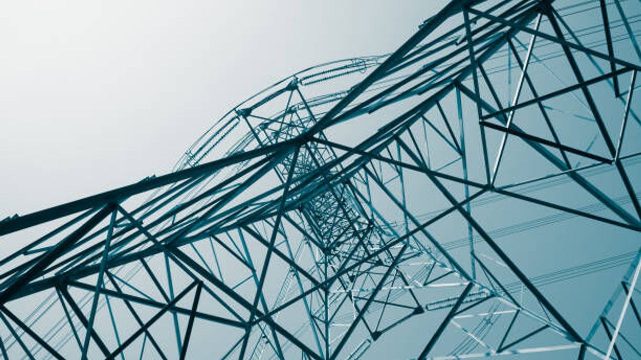 Adana'da bugün hangi ilçelerde elektrik kesintisi yaşanacak? Toroslar duyurdu: 3 Mart günü elektrik kesilecek ilçeler...