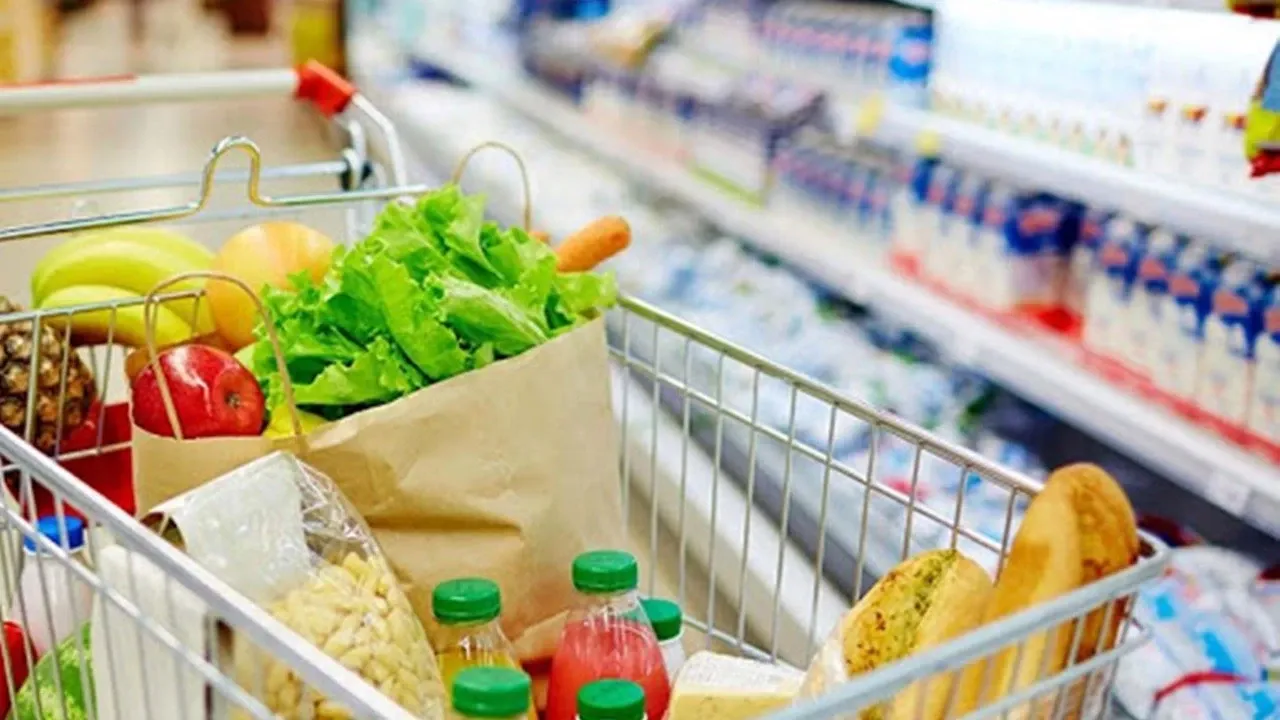 Tüketici güveni Mart'ta geriledi