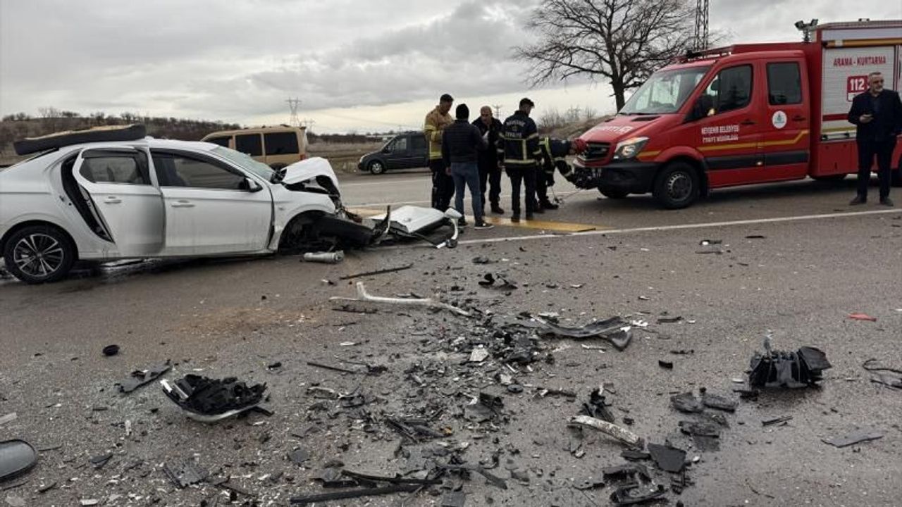 Nevşehir'de feci kaza: 2 Kişi öldü, 7 kişi yaralandı!