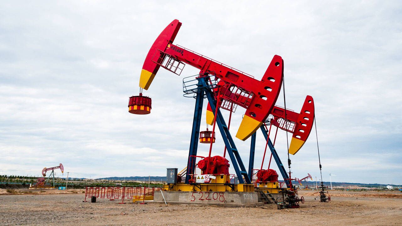 Petrol 200 dolara koşuyor: Tarihi rekor