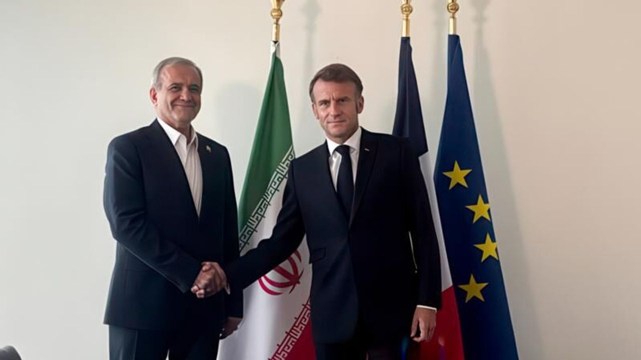 Pezeşkiyan ve Macron görüştü!