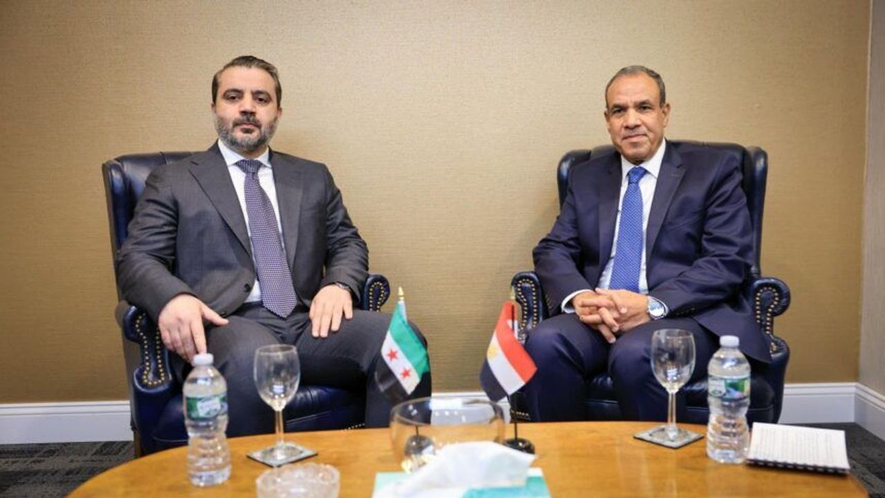 Suriye ve Mısır dışişleri bakanları bölgesel konuları görüştü