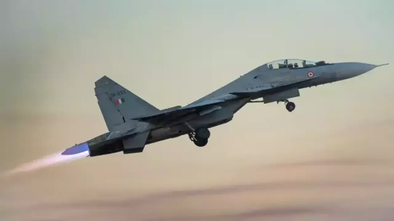 Askeri Alarm: Savaş Uçağı Havada Kayboldu