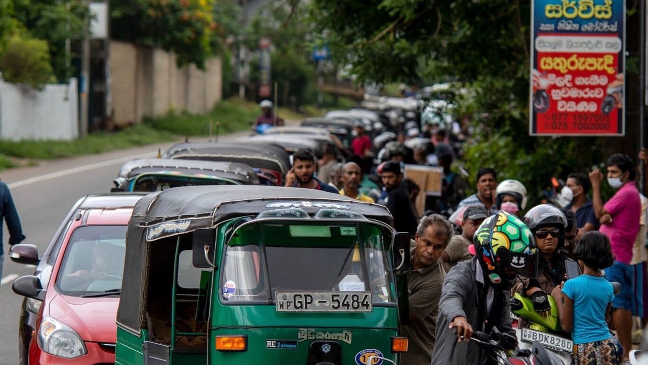 Sri Lanka’da Akaryakıta Büyük Zam: Ulaşım Sektörü Çıkmazda