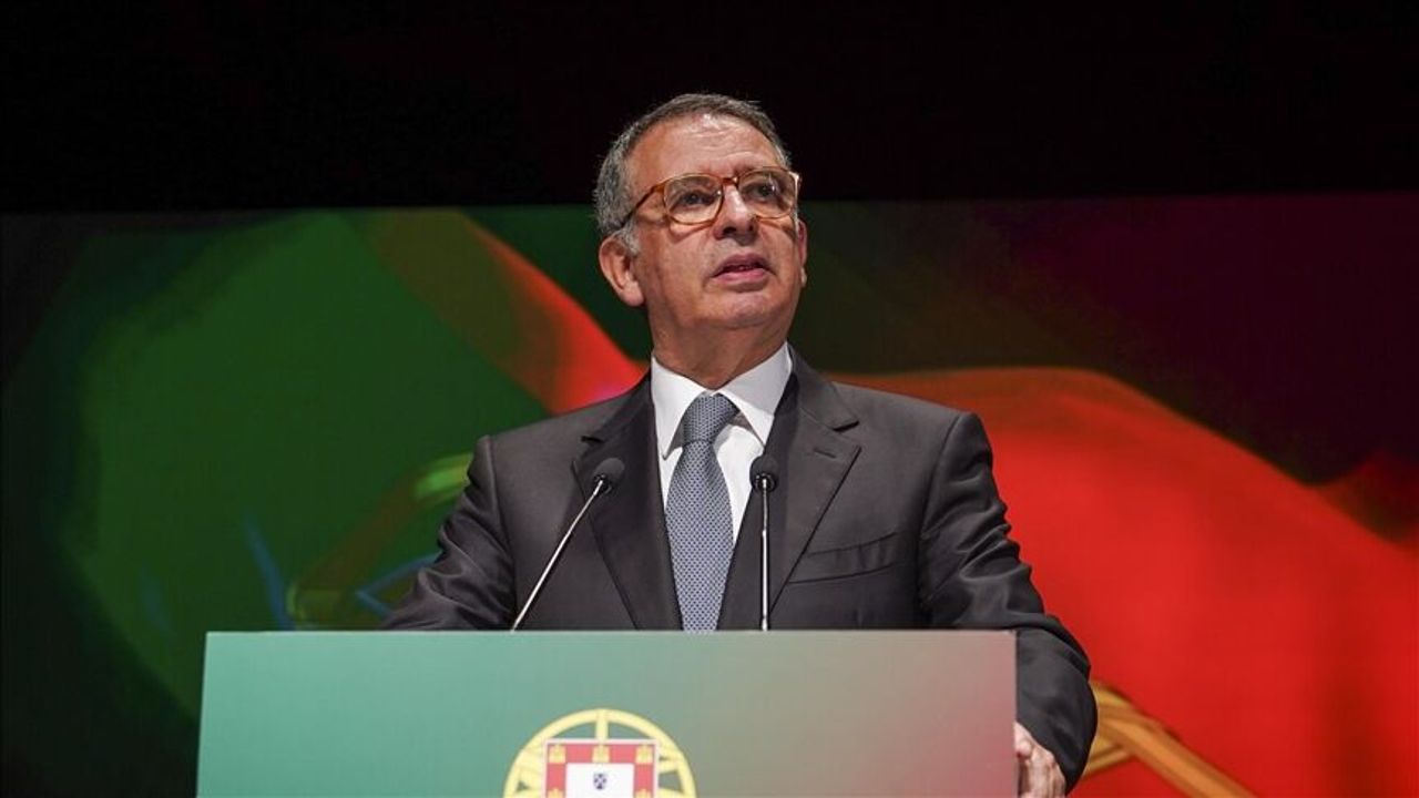 Portekiz'in yeni cumhurbaşkanı Antonio Jose Seguro göreve başladı!