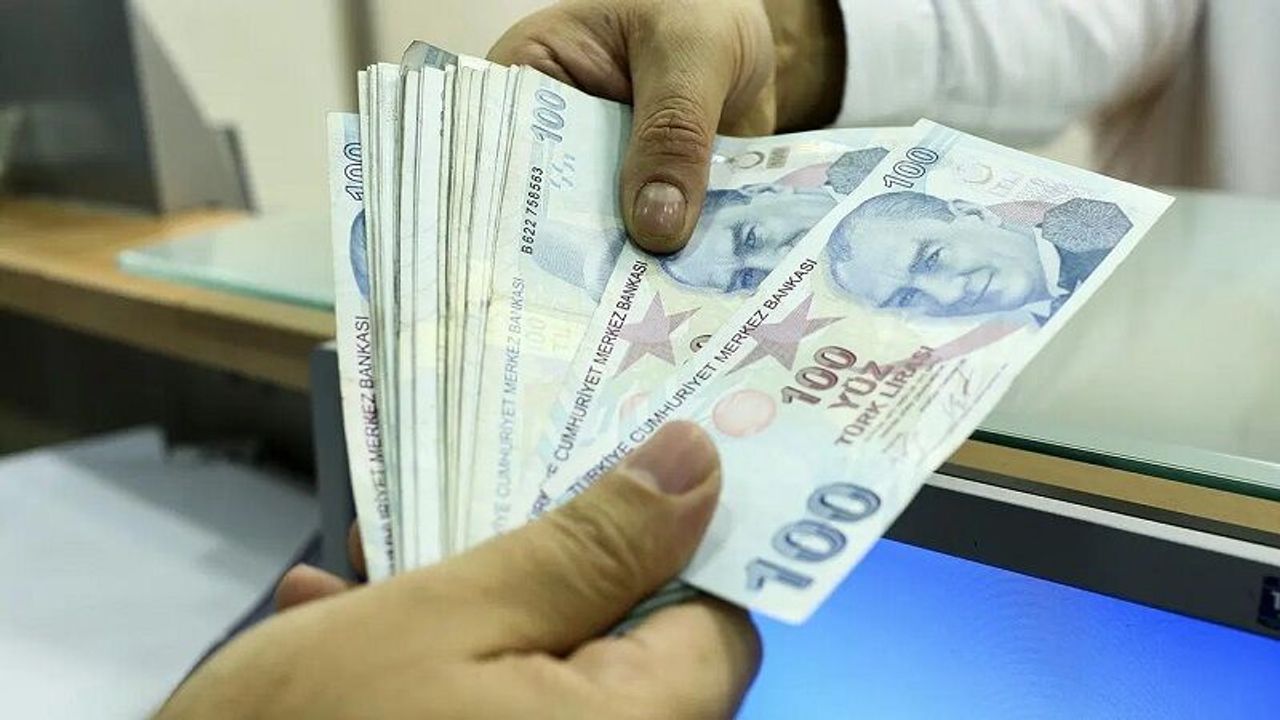 Parası olan herkes almaya başladı: Bankacılar şaşırarak açıkladı