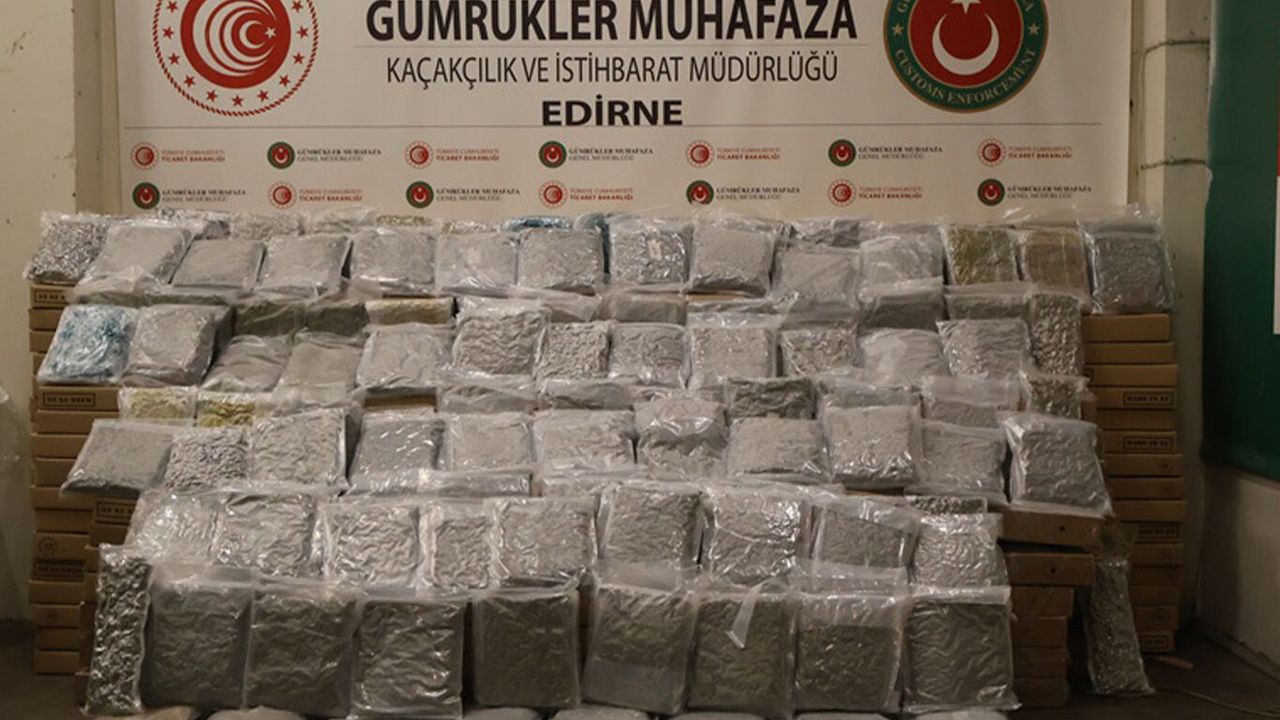 Gümrük Muhafaza’dan Üç Kritik Noktada Uyuşturucu Operasyonu!