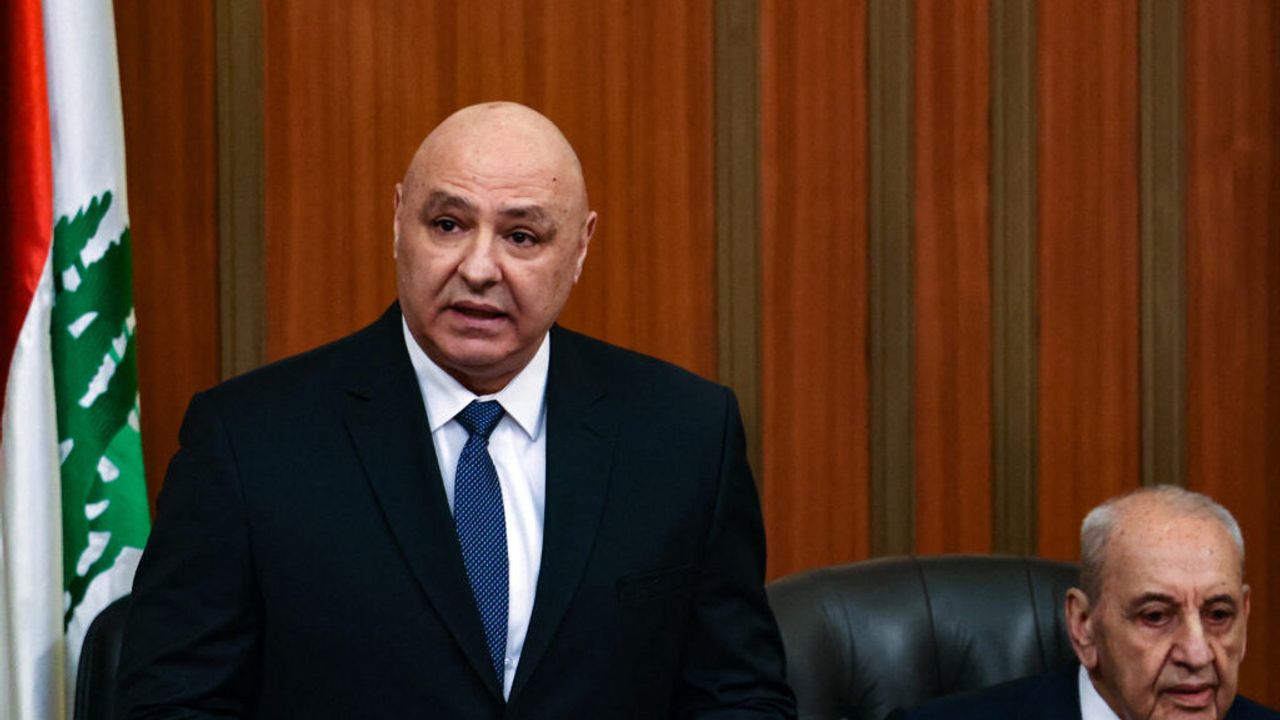 Avn, Hizbullah'ı suçladı: Lübnan, Gazze ve İran'a verilen desteğin bedelini ödüyor