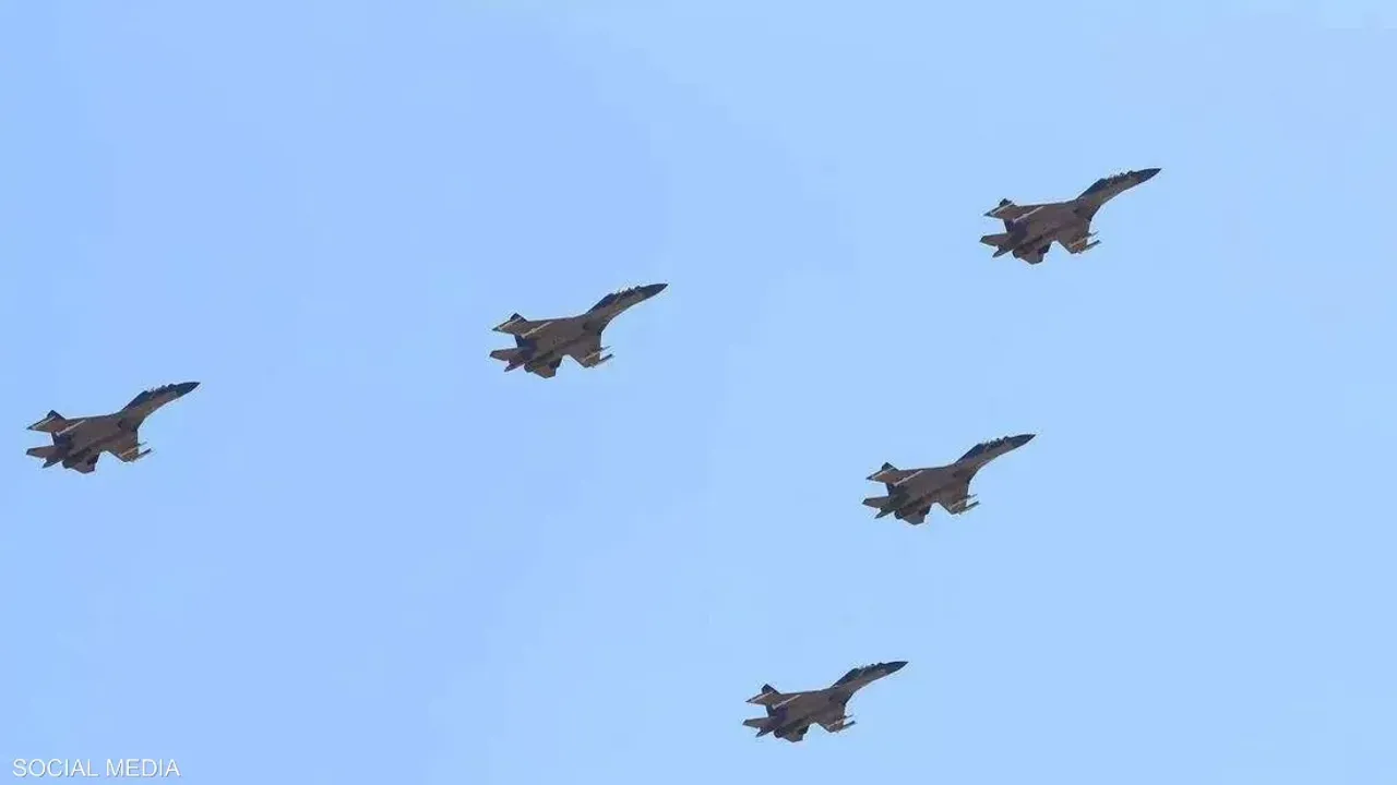 Çin'den gizemli hamle: 40 günlüğüne kapattı