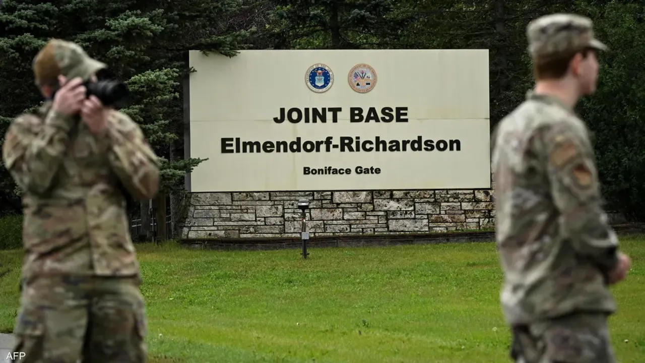 ABD askerlerine ayı saldırdı