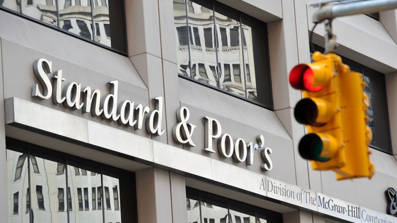 Standard & Poor's Türkiye’nin notunu teyit etti