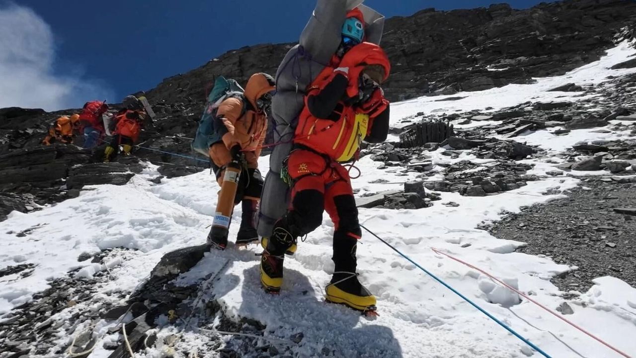 Everest'te skandala imza attılar! Milyon dolarlık dolandırıcılık