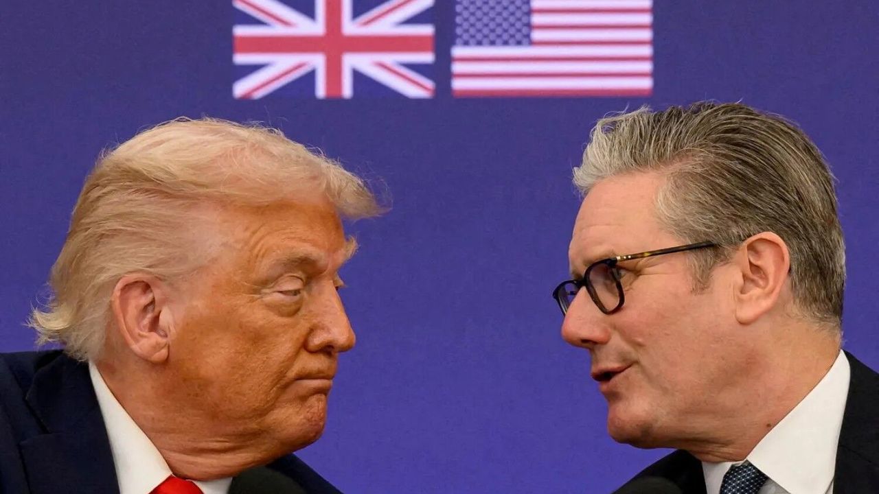 Starmer ve Trump Hürmüz Boğazı'ndaki gelişmeleri görüştü