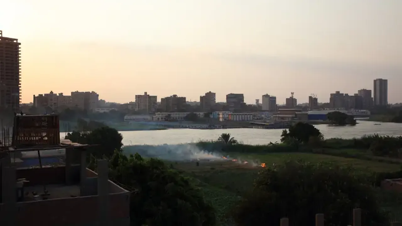 Fırtınalar, gizemli cisimler ve sarsıntılar..  Bu ülkede neler oluyor?