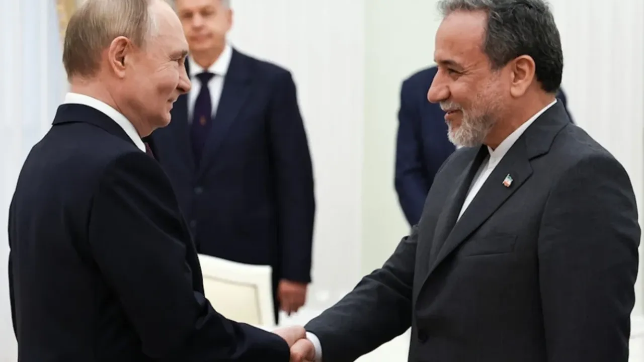 Arakçi Moskova’da: Haklarımızı garanti altına almamız gerekiyor