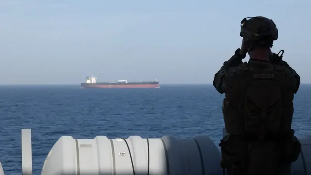 İranlı yetkili: Hürmüz'den geçiş ücreti toplamaya başladık