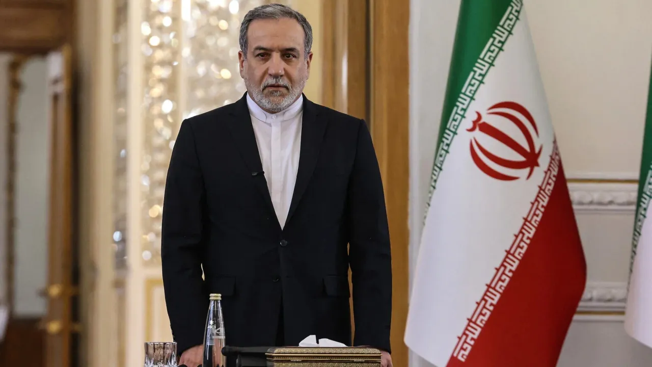 Arakçi'den ateşkes açıklaması