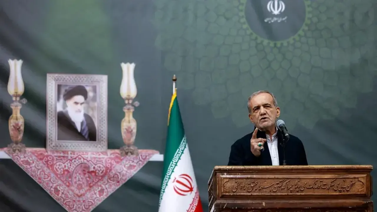 Pezeşkiyan: Savaş istemiyoruz, teslimiyeti de reddediyoruz