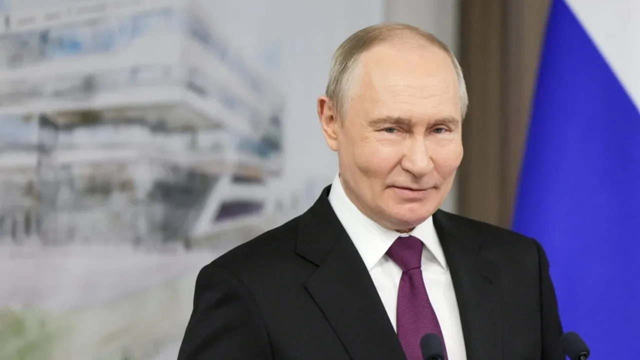 Putin: Batı liderlik konumunu kaybediyor