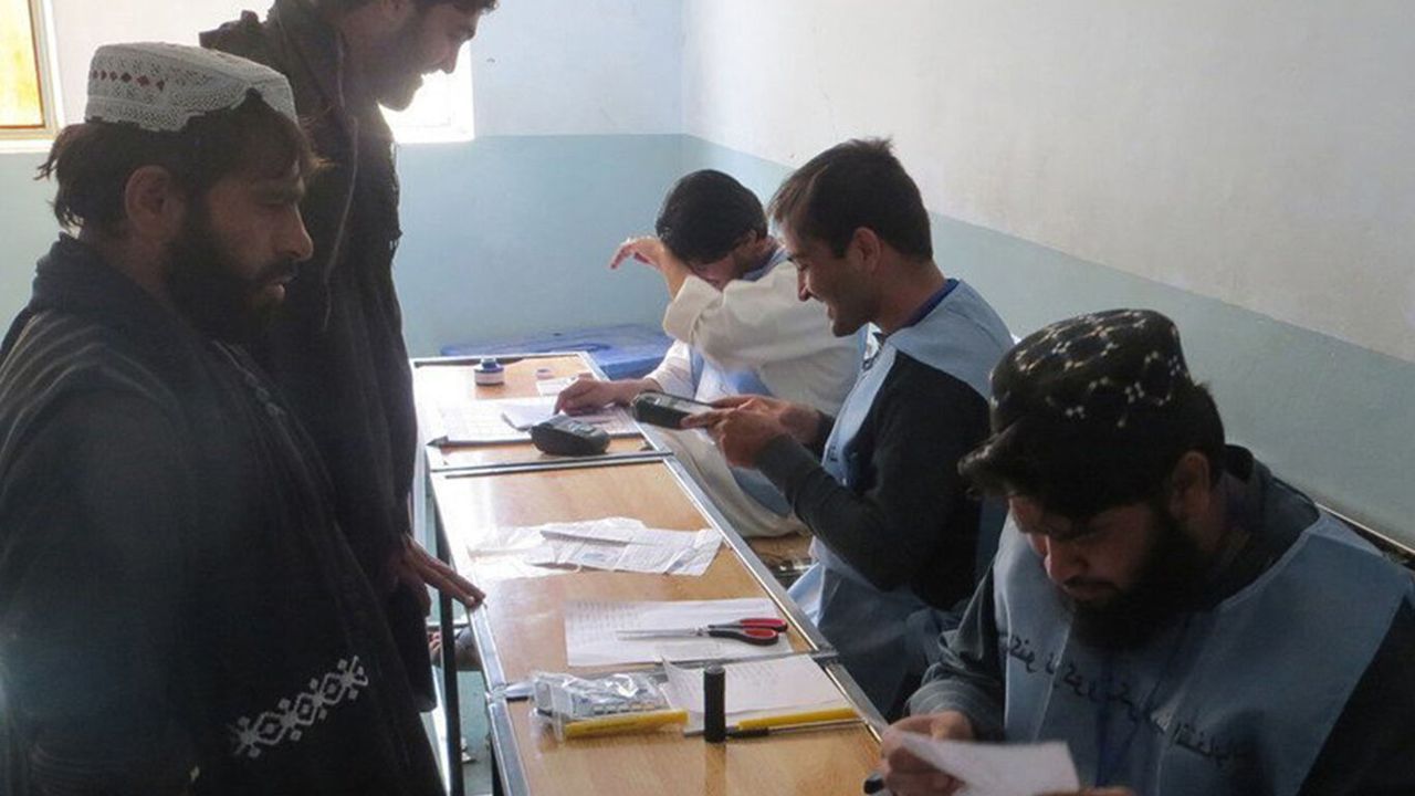 Afganistan’da resmi belgelerde yabancı kelime dönemi kapanıyor!