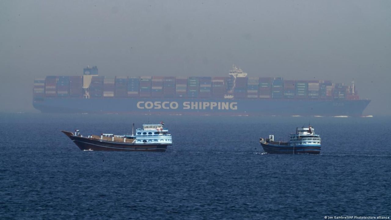 İran bir ülkeye Hürmüz'den ücretsiz geçiş izni verdi