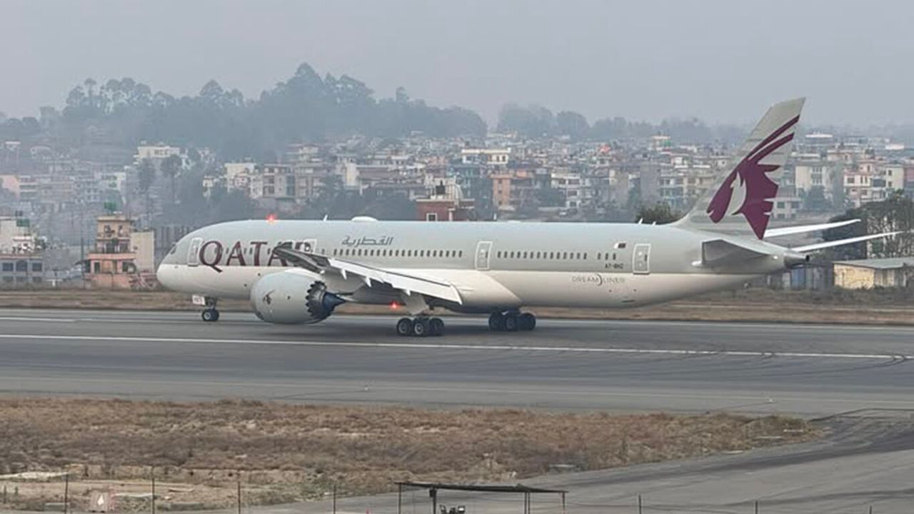 Katar hava sahasını kısmen açtığını duyurdu!