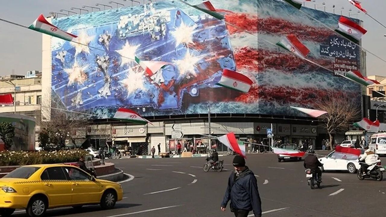 Çin'den vatandaşlarına İran uyarısı