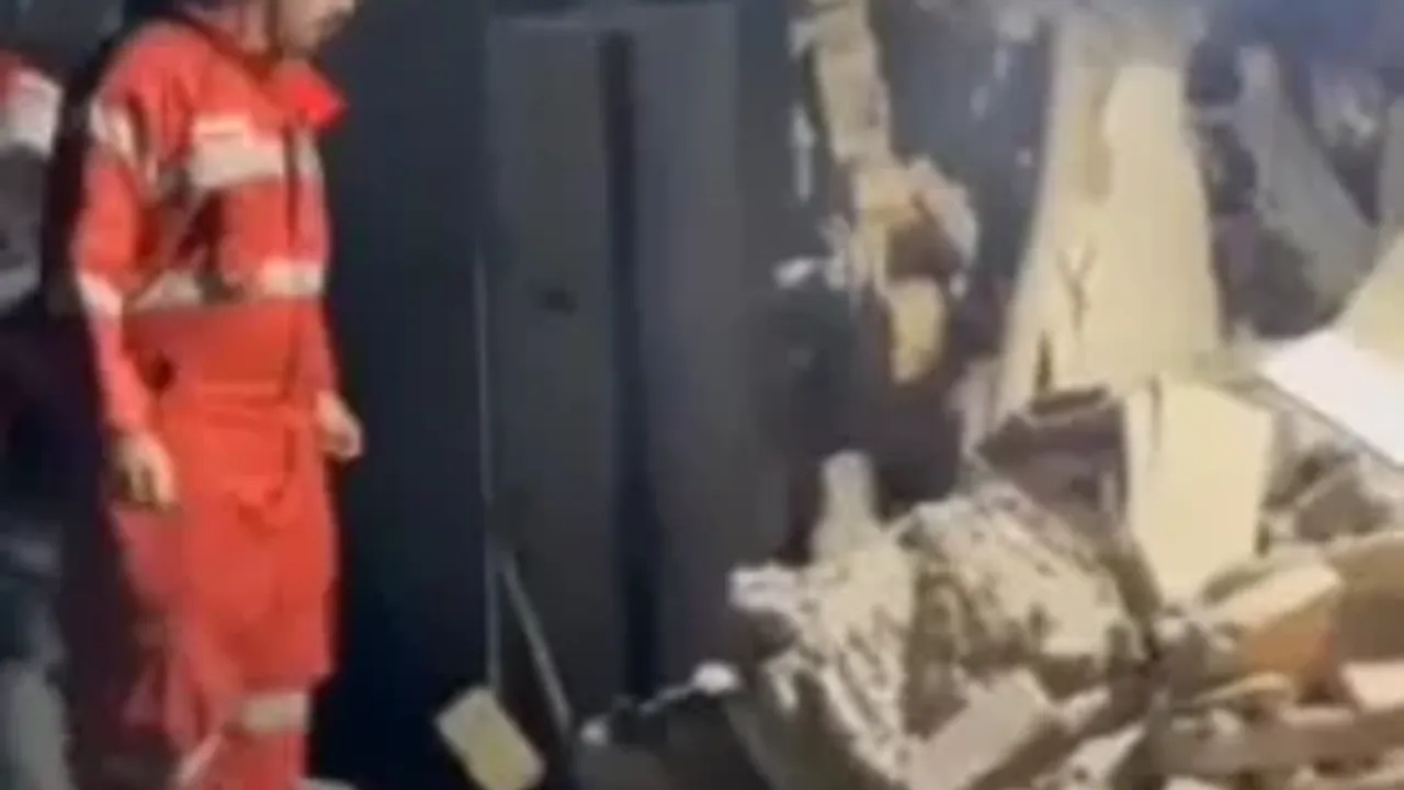 ABD ve siyonistler İran'da ev, okul ve Sinagog vurdu