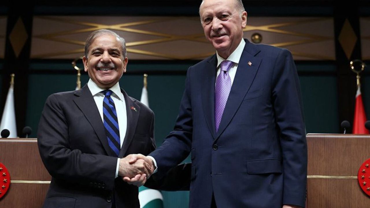 Pakistan Başbakanı Şerif, Türkiye'ye geliyor!