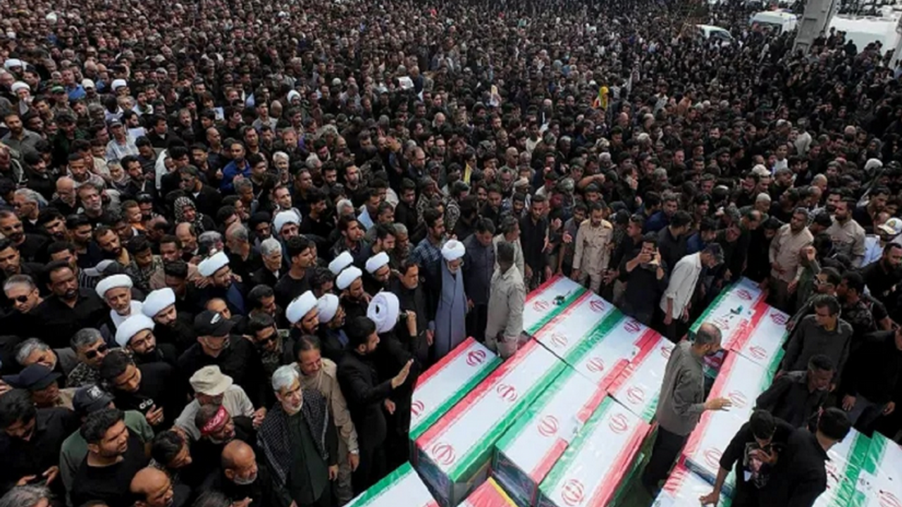 İran Adli Tıp Kurumu duyurdu: Binlerce şehidin kimliği belli oldu!