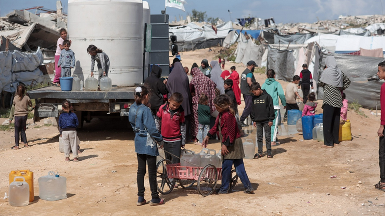İşgal rejiminin ablukası yüzünden Gazze’de su krizi gittikçe büyüyor
