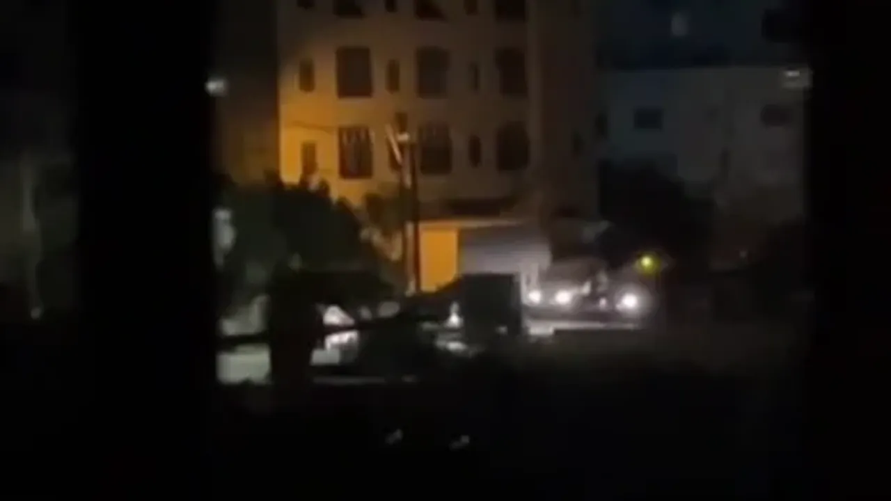 Siyonistlerin baskını sırasında bıçaklı eylem: 2 siyonist asker yaralandı