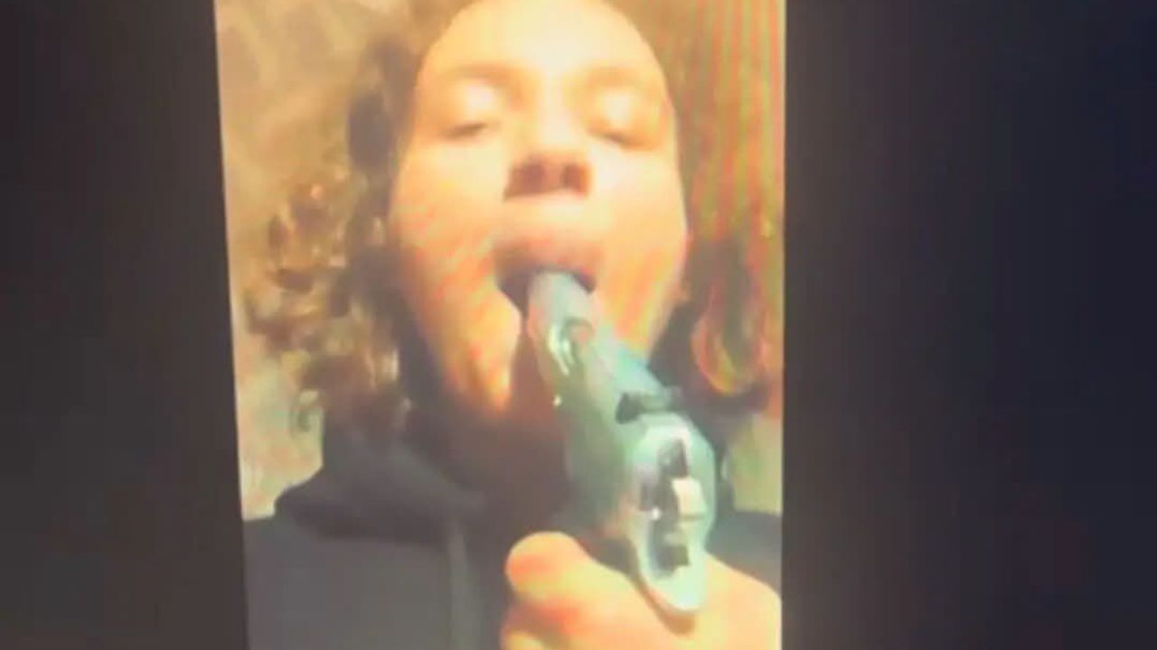 Saldırganın babası silahlar kasada demişti: Görüntüler gerçeği ortaya koydu!