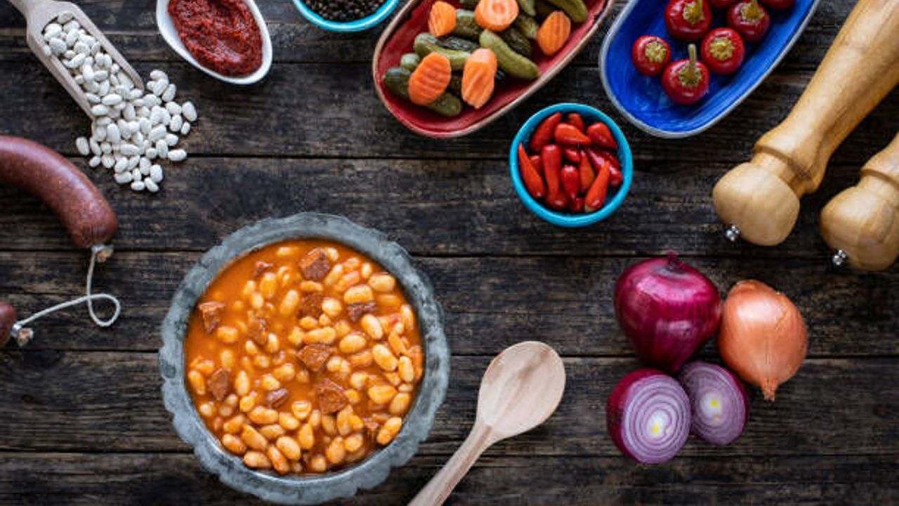 Dünyanın en kaliteli fasulye yemekleri sıralamasında Türkiye fark attı!