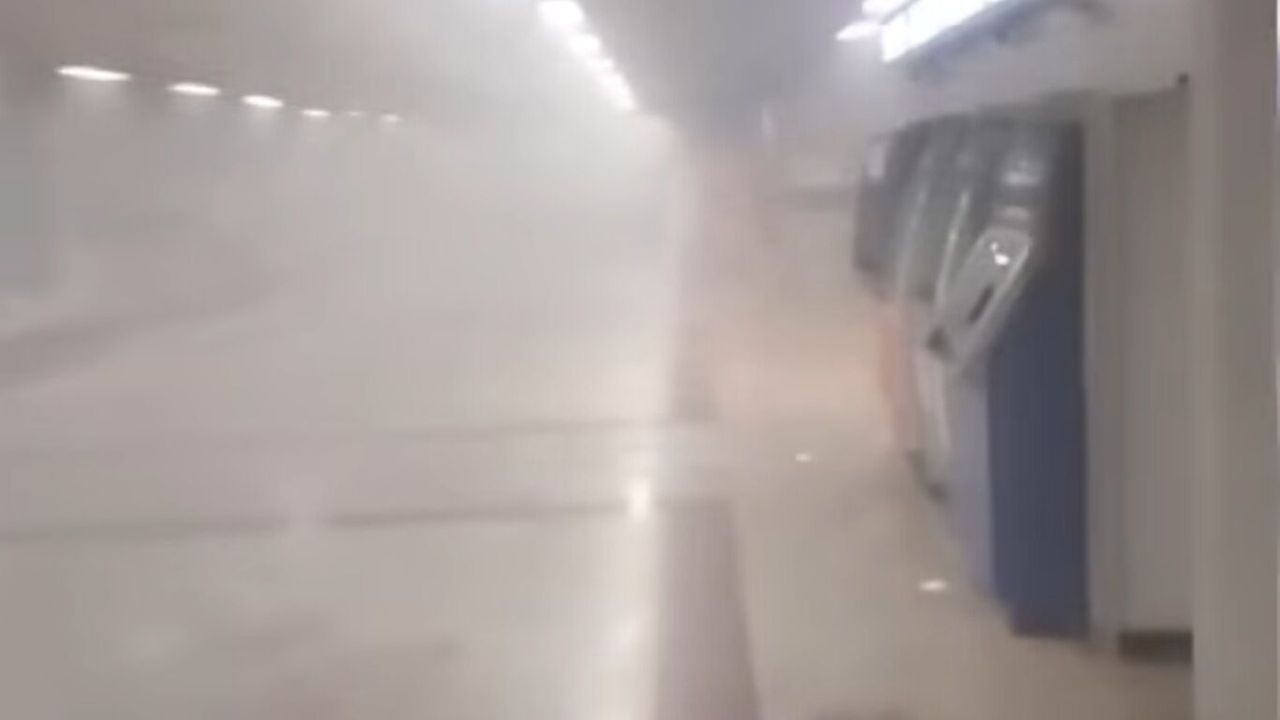 Taksim Metro İstasyonu’nda yangın çıktı!