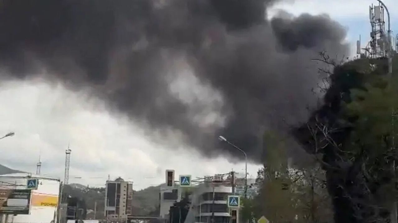 Savaşın alevleri rafineriye sıçradı!