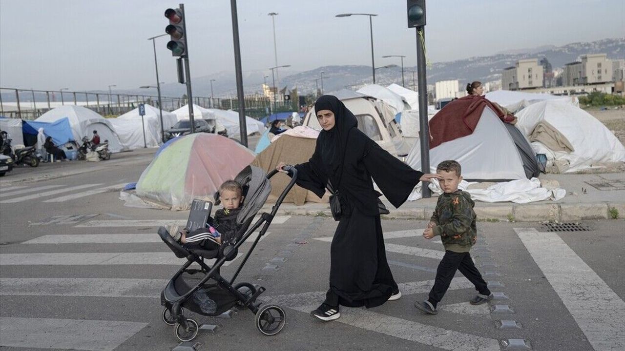 BM'den yerinden edilmiş Lübnanlılar için çağrı!
