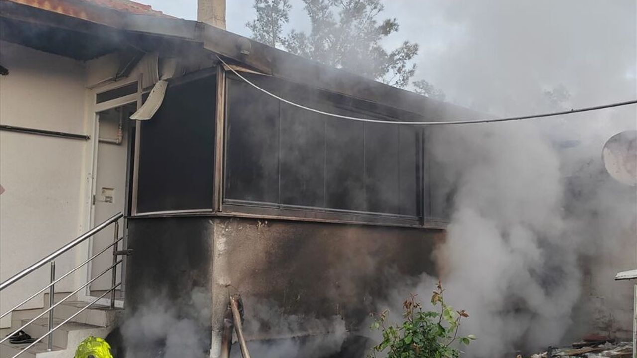 Evde çıkan yangında 1 kişi öldü
