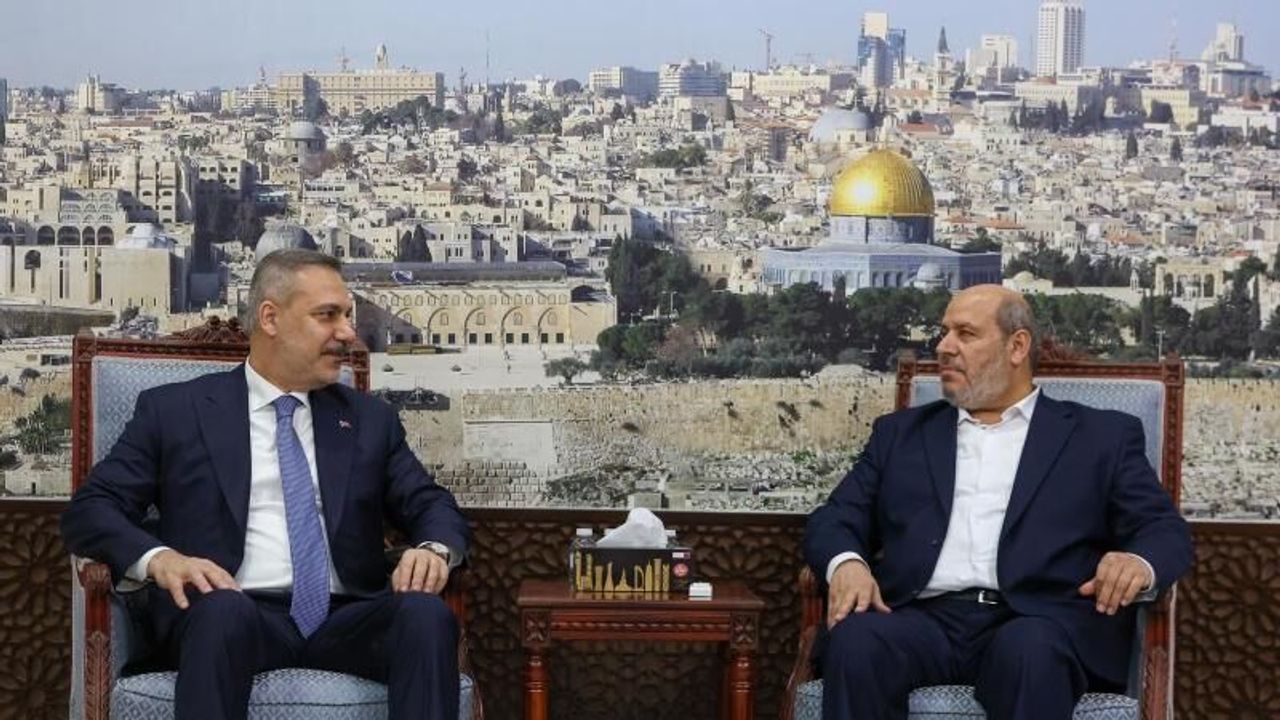 Bakan Fidan'dan Hamas Siyasi Büro Üyesi Hayye'ye taziye ziyareti!
