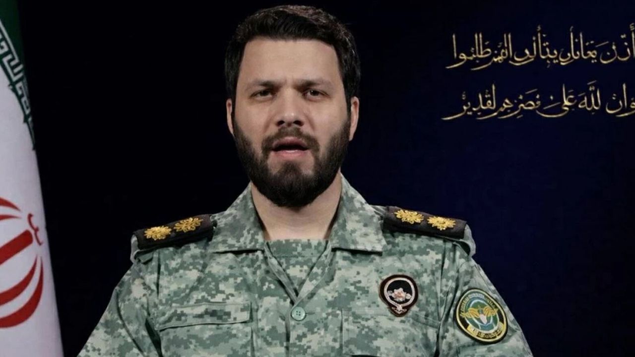 Hatemu'l Enbiya Karargahı: İran ezici bir yanıt verecektir