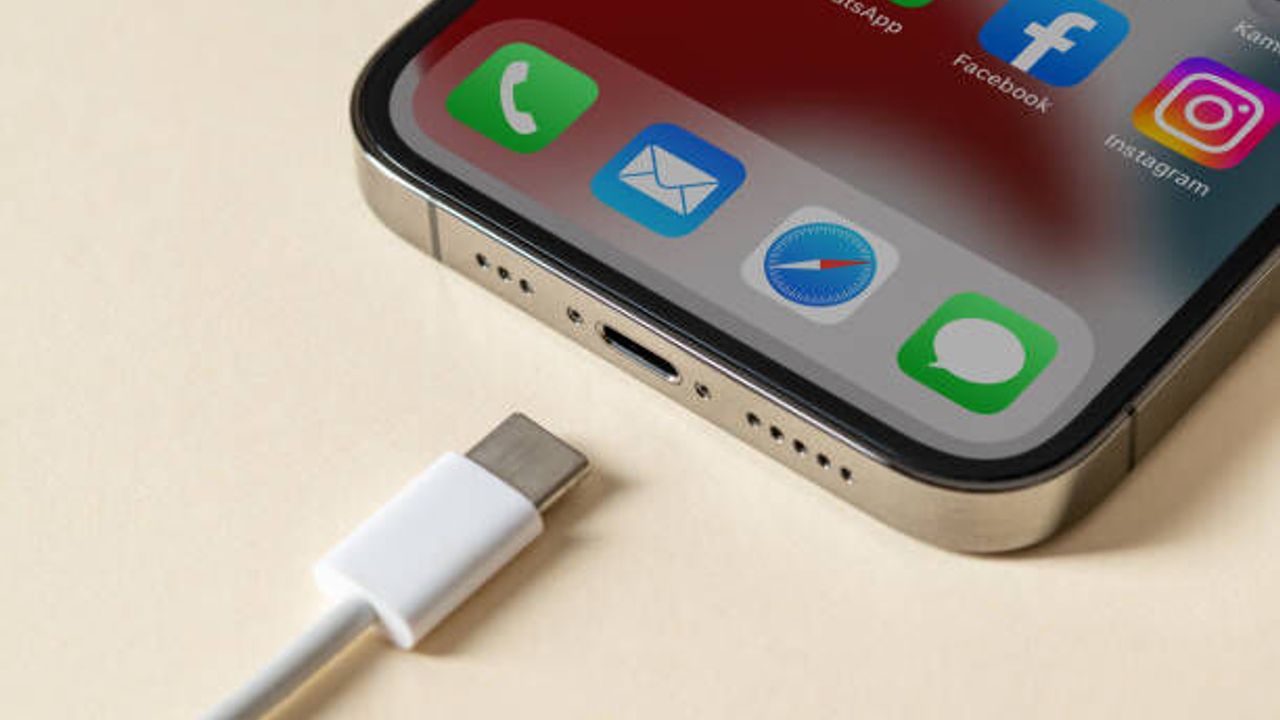 Telefon şarj etme biçiminiz yanlış olabilir! İşte telefonlar için vazgeçilmez kural