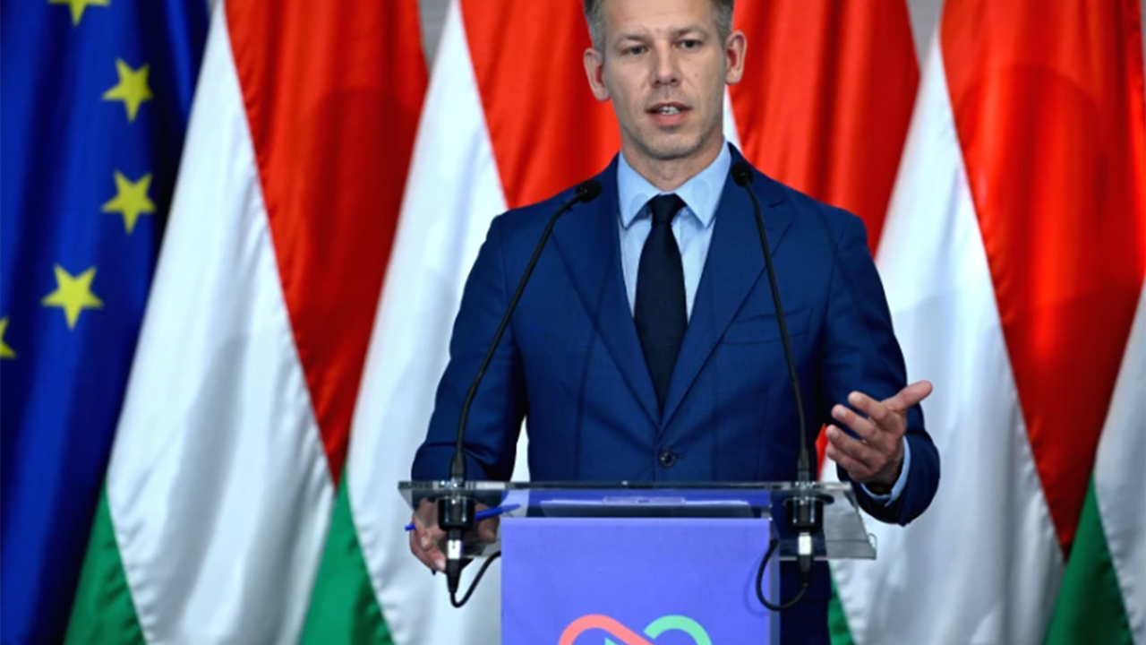 Yeni Başbakan yemin ederek göreve başladı!