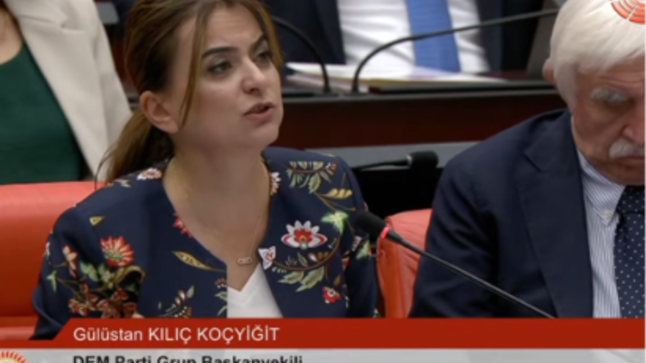 Okullardaki Mescit Kararına Skandal Saldırı: DEM Parti Yine İslami Değerleri Hedef Aldı!