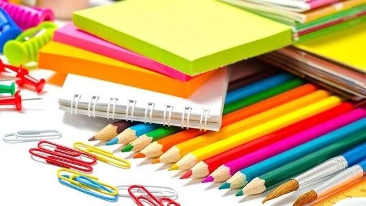 İBB'den öğrencilere kırtasiye ve eğitim desteği