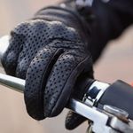 Polisten kaçan motosiklet sürücüsüne yüz binlerce liralık ceza!