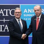 Erdoğan, İngiltere Başbakanı Starmer'i kabul etti