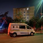 Üçüncü kattan düşen 3 yaşındaki çocuk ağır yaralandı