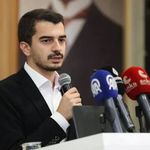 CHP'li Belediye Başkanı Havalimanında Gözaltına Alındı