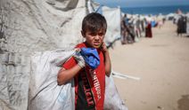 En temel haklarından mahrum yaşayan Gazzeli çocuklar, uluslararası basının gündeminde değil